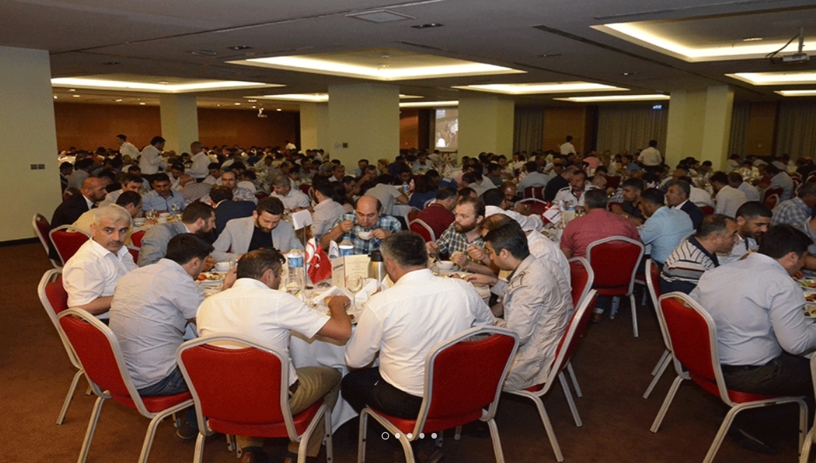 Odabaşılar Ailesi İftar Yemeği Verdi